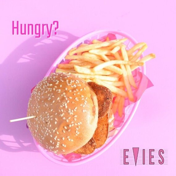 Evies Bar and Diner-3